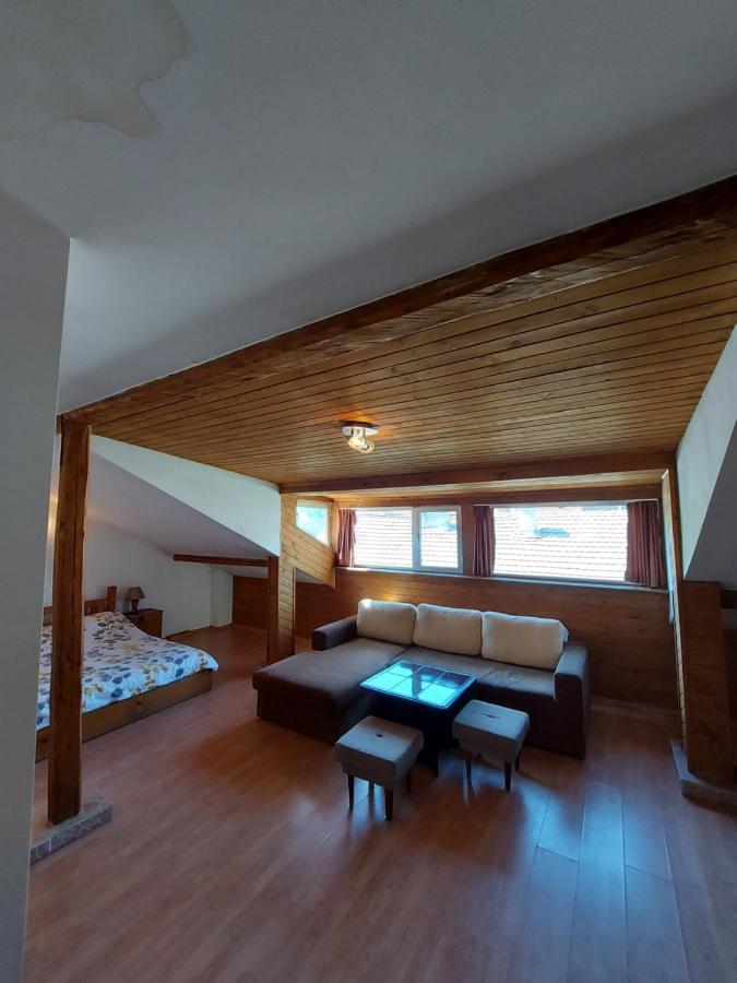 Vasi Apartments Dobrinishte Exterior foto